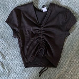 H&M Ribbed Front-Cinch Crop Top